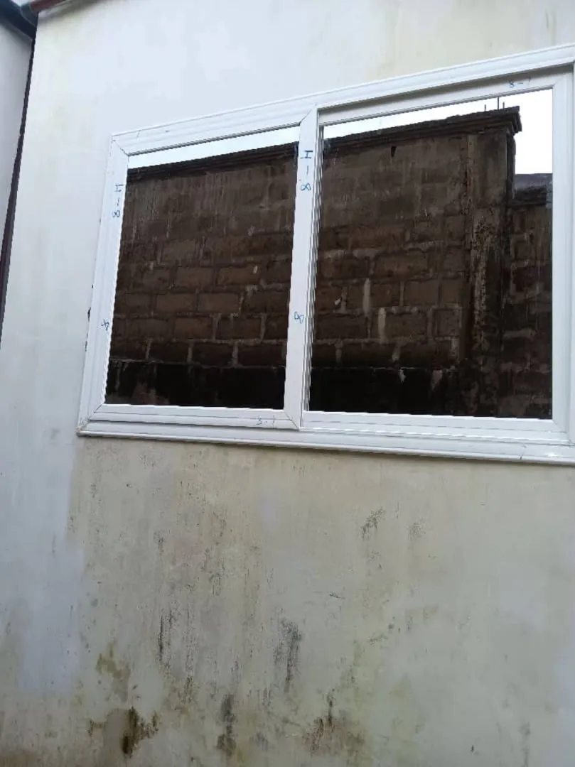 White aluminium sliding window